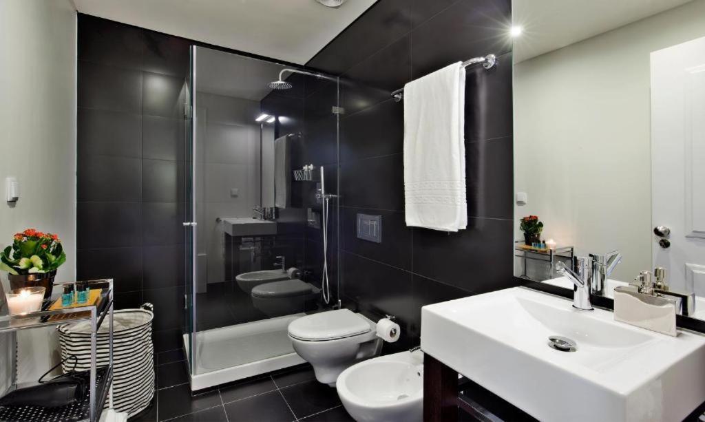 Two-Bedroom Apartment Terrace